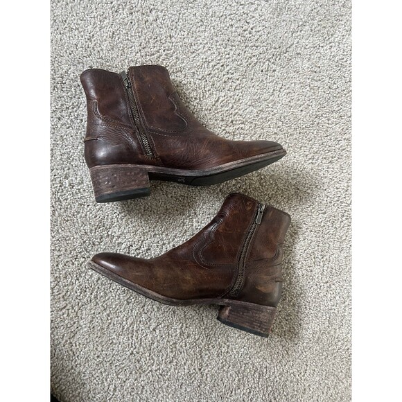 Frye Ray Seam Short Leather Bootie Women's Size 8.5 Dark Brown $298 - Picture 3 of 8